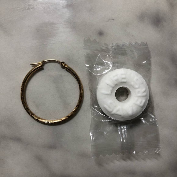 14KT Gold Diamond Cut Hoop Earrings - Picture 3 of 4